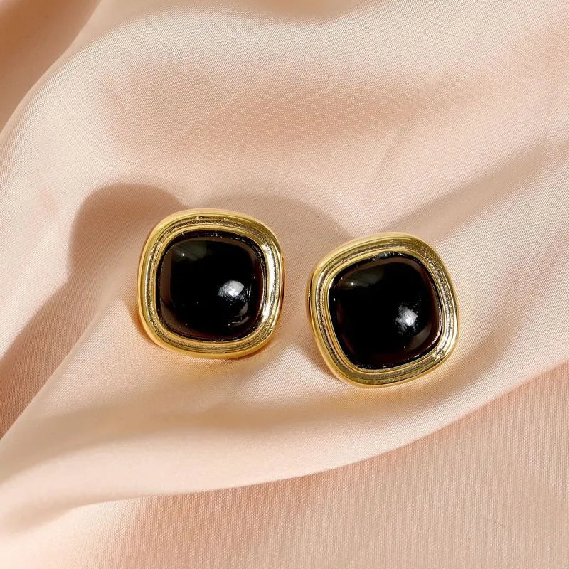 Retro Black Square Shape Earrings