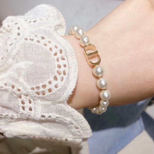 CD Pearl Bracelet | White Pearl Bracelet | Pearl Bracelet
