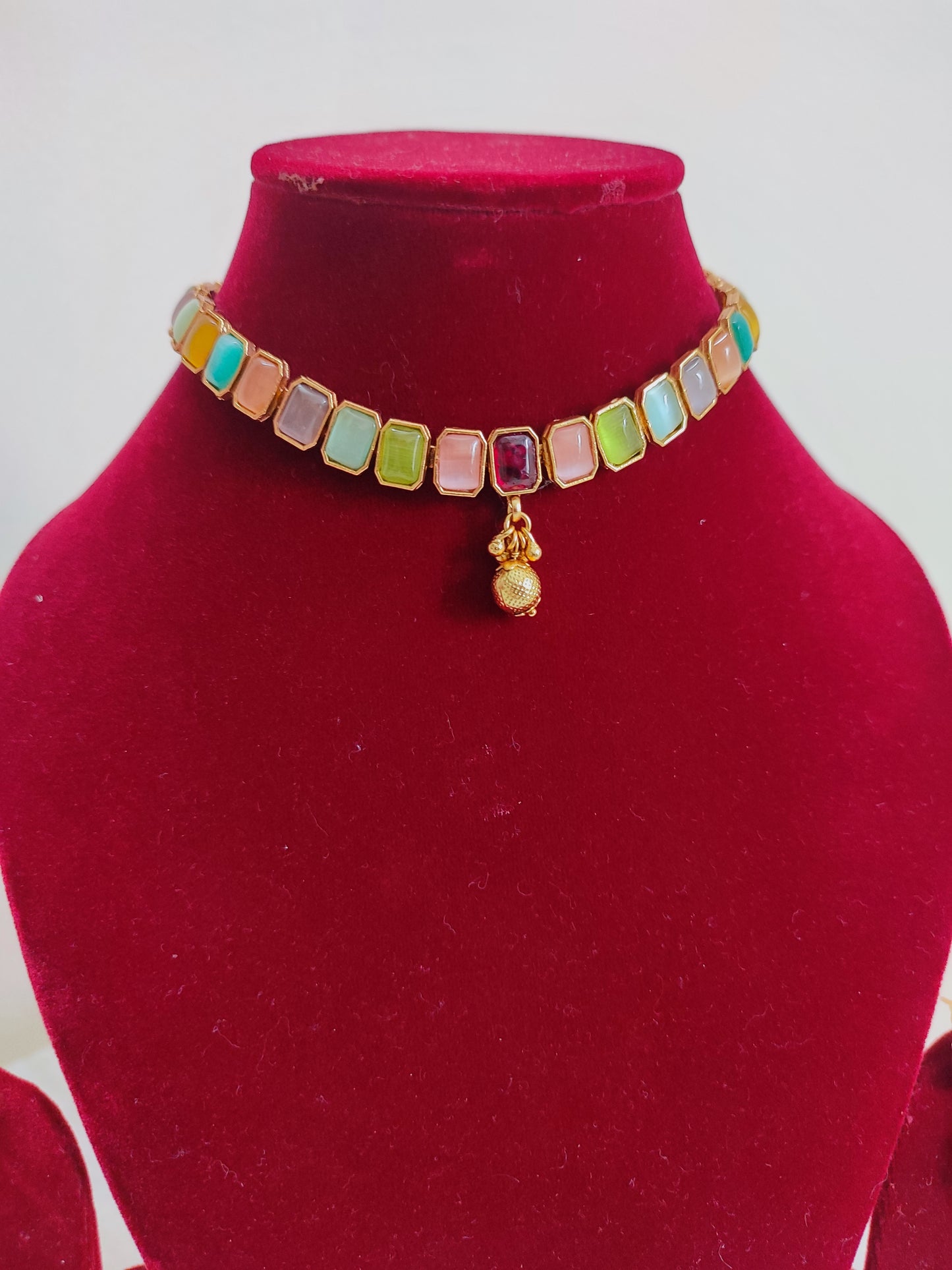 Multicolour Golden Antique Rajwadi Necklace