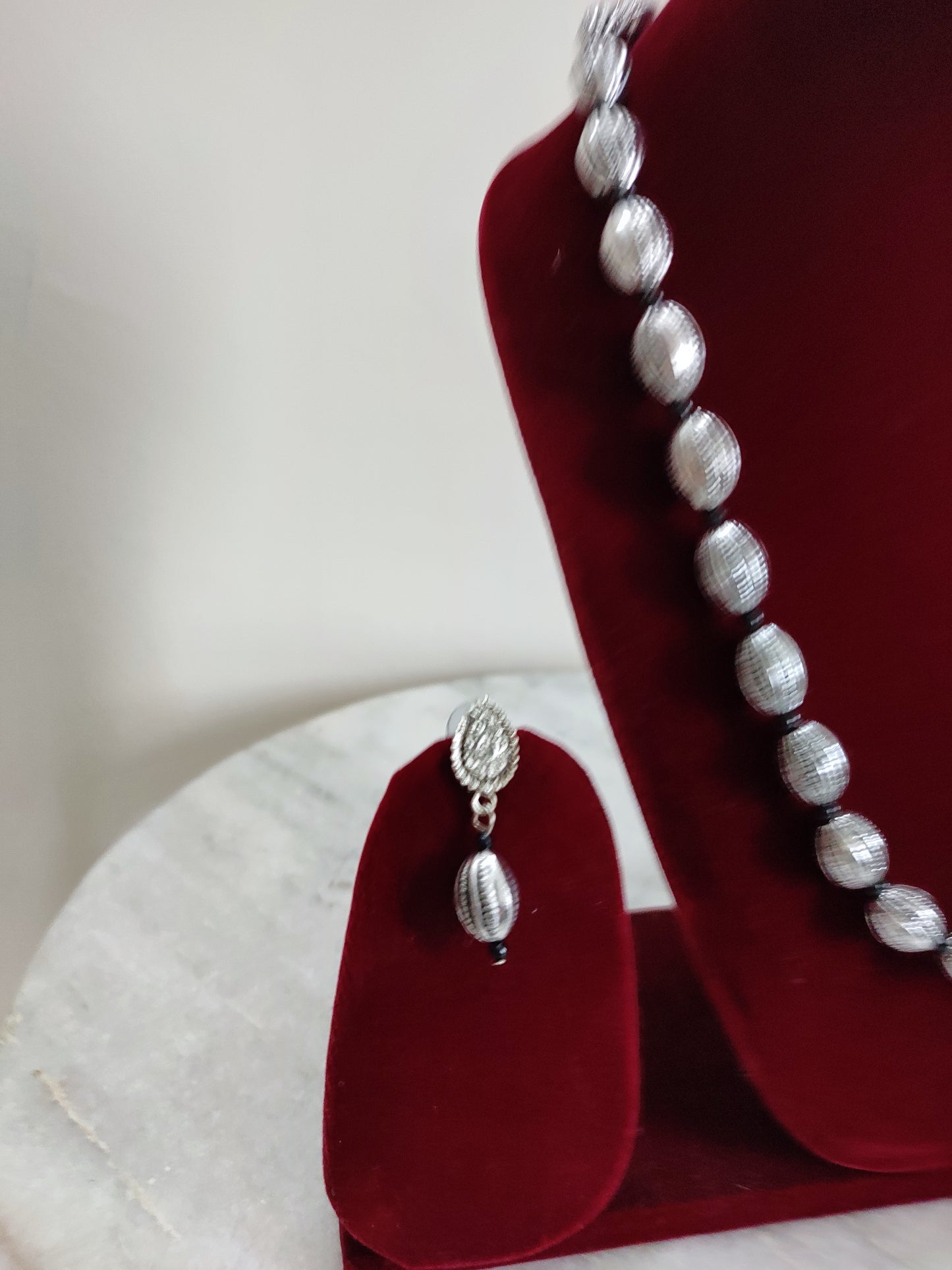 Oxidised Mala With Earrings Golden/Silver