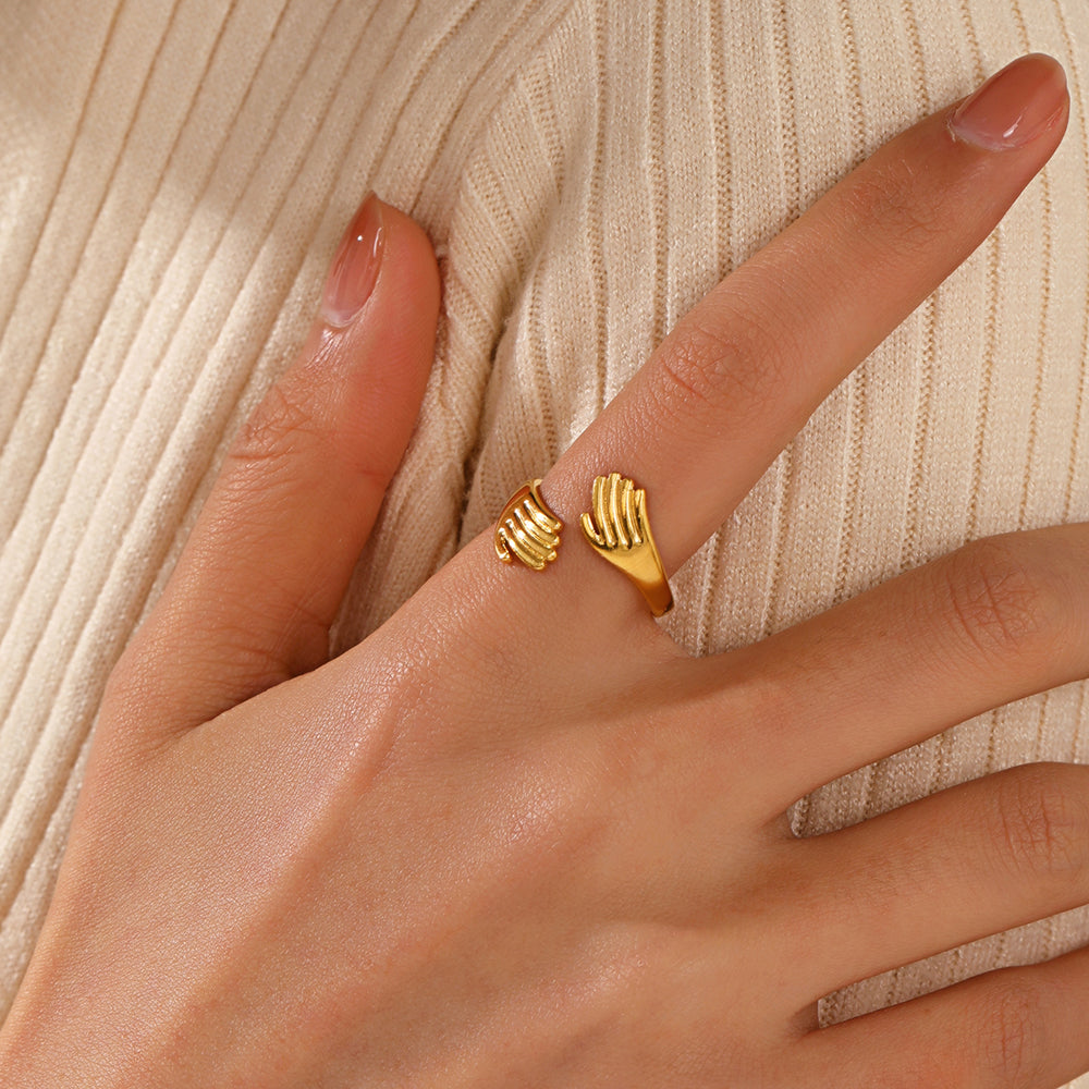 Anti- Tarnish Titanium Steel Hug Ring | 18K Gold Plated Casual Retro Plating Palm Open Rings