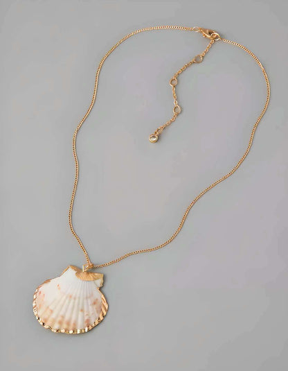 Beach Conch Shell  Women's Pendant Necklace | Beach Vacation Jewellery