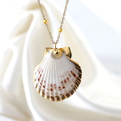 Beach Conch Shell  Women's Pendant Necklace | Beach Vacation Jewellery